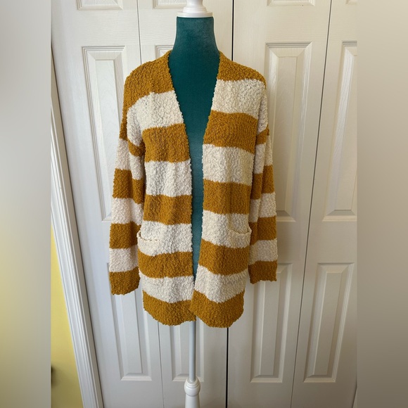 every detail LA Sweaters - Gold and cream striped cardigan NWT